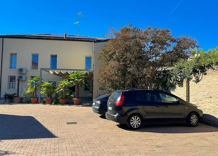 Mura Di Ferrara-apartment 3 Parcheggio Privato